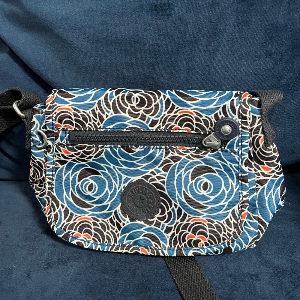 Kipling Crossbody Bag with Blue and Black Floral Design